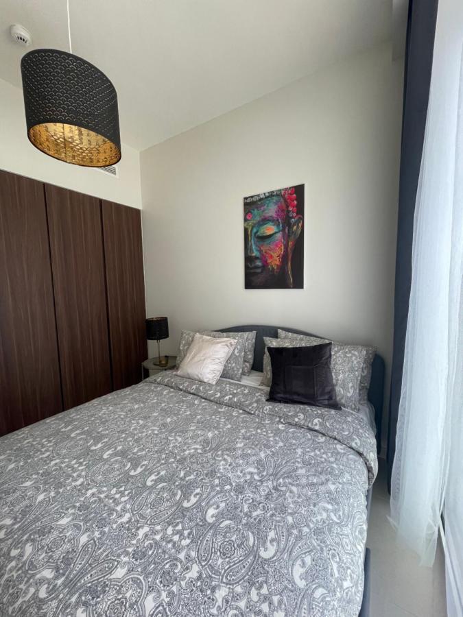 Wonderful Reva Aparthotel Downtown Dubai Exterior photo