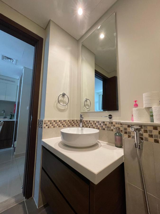 Wonderful Reva Aparthotel Downtown Dubai Exterior photo